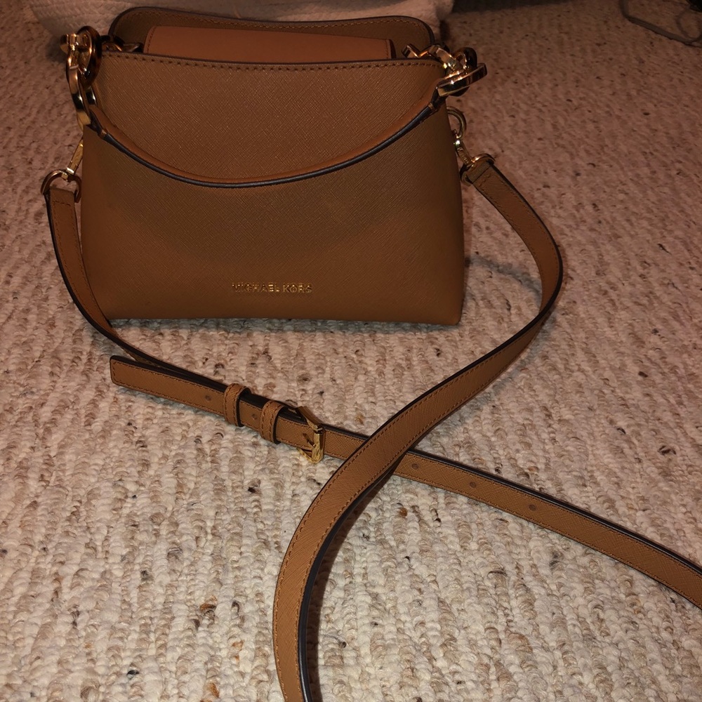 Micheal Kors Purse